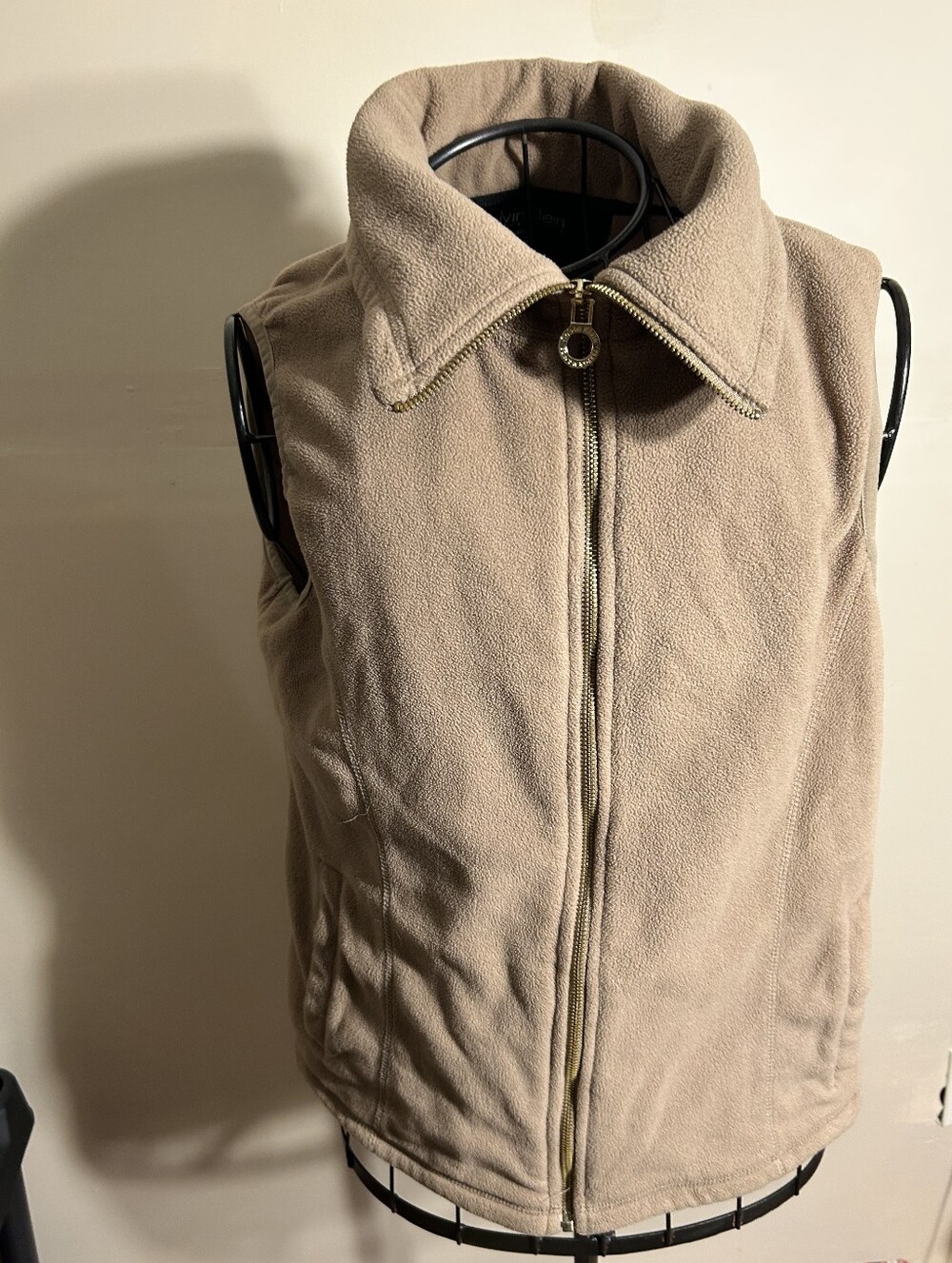 calvin klein fleece size large womens outdoor wear  tan  vest athletic